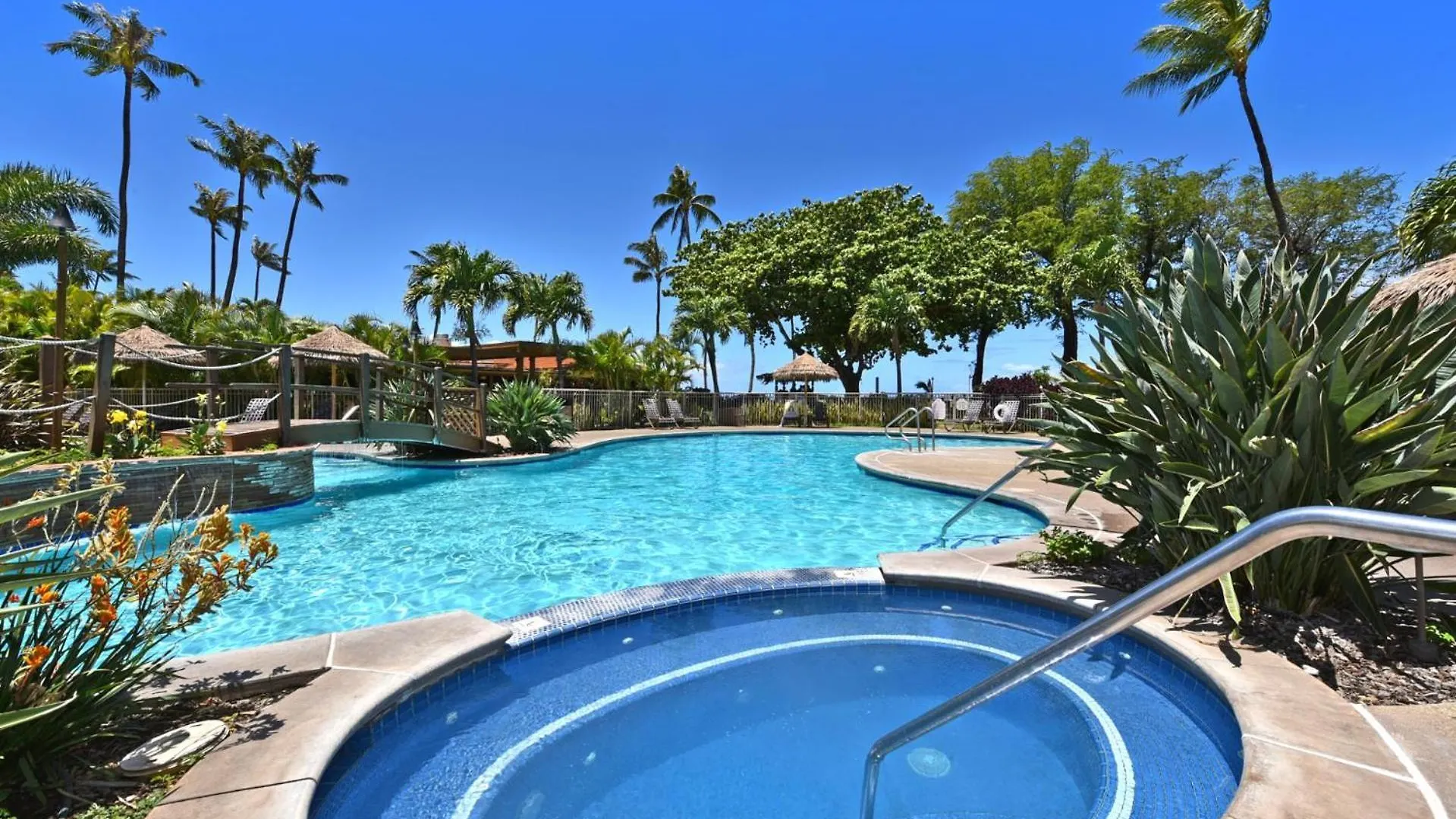 Kbm Resorts 2 Free Cars Maui Kaanapali Multi Unit Listing Beachfront Resort 2 Studio Villas Mkv-B24247 0*,  Estados Unidos