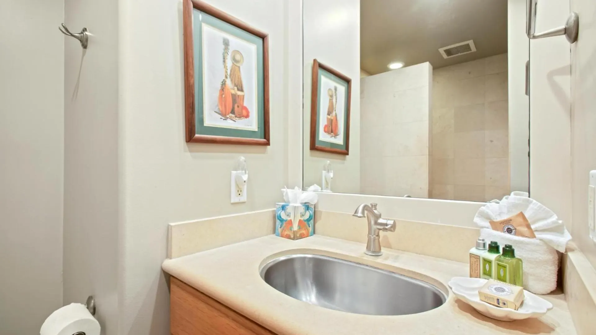 Kbm Resorts 2 Free Cars Maui Kaanapali Multi Unit Listing Beachfront Resort 2 Studio Villas Mkv-B24247 0*,  Estados Unidos